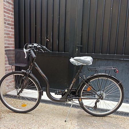 Magnifique Studio Climatisation, Parking A Velos, Velos En Option, Centre Ville Parking Prive Jardin Montargis Εξωτερικό φωτογραφία